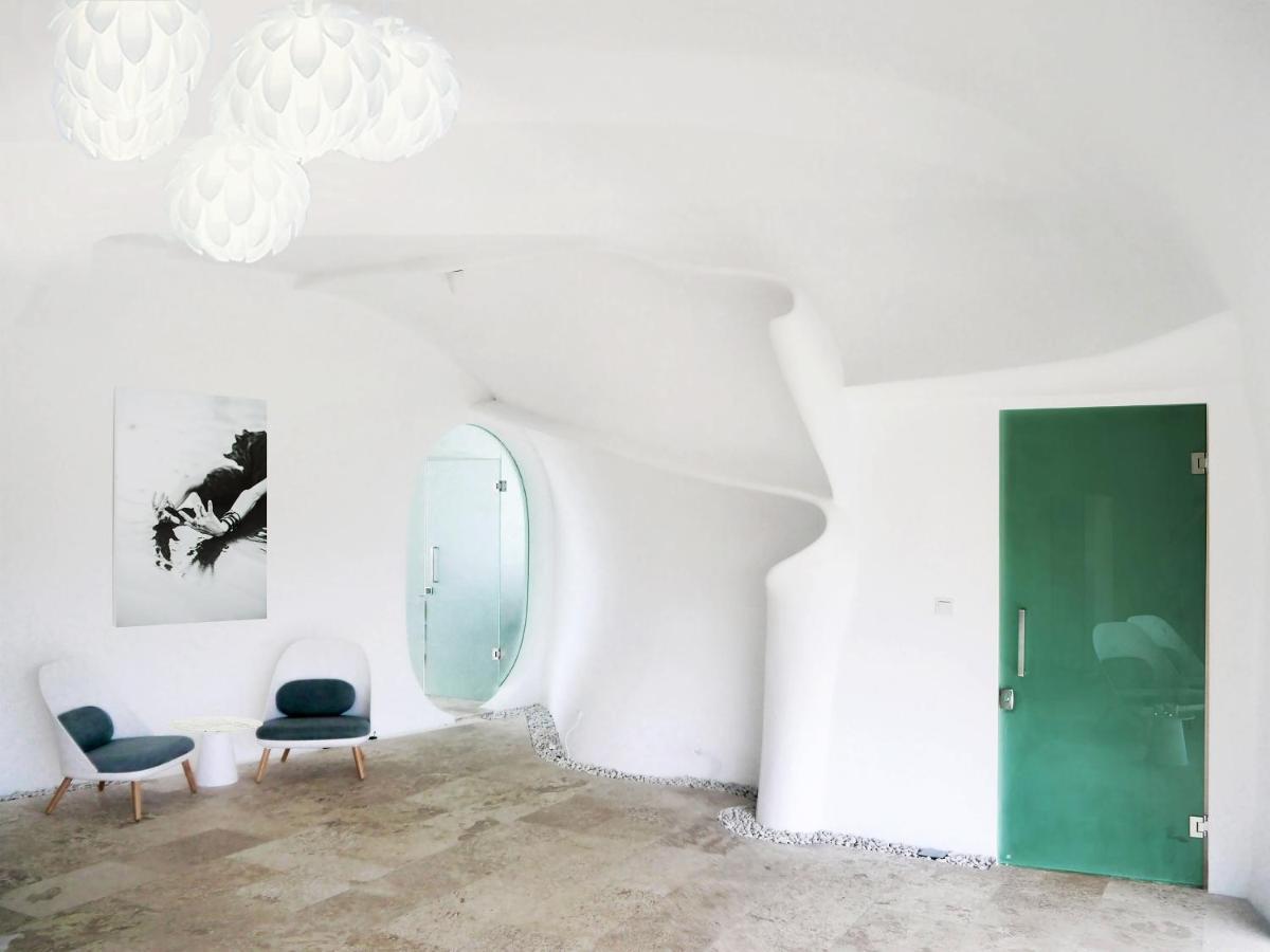 The Cloud Beachfront Villa Tabanan מראה חיצוני תמונה